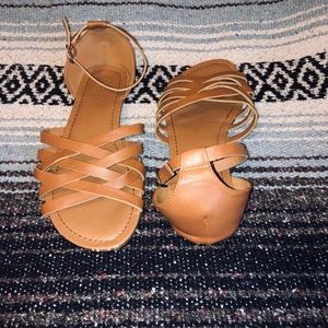 Rusty tan braided sandals